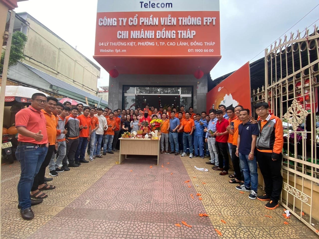 Van-phong-giao-dich-fpt-dong-thap